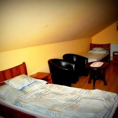 Penzion Viktor Vendeghaz Es Apartmanhaz